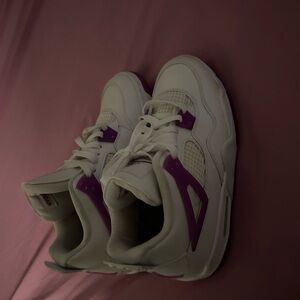 Jordan Women's White and Purple Sneakers